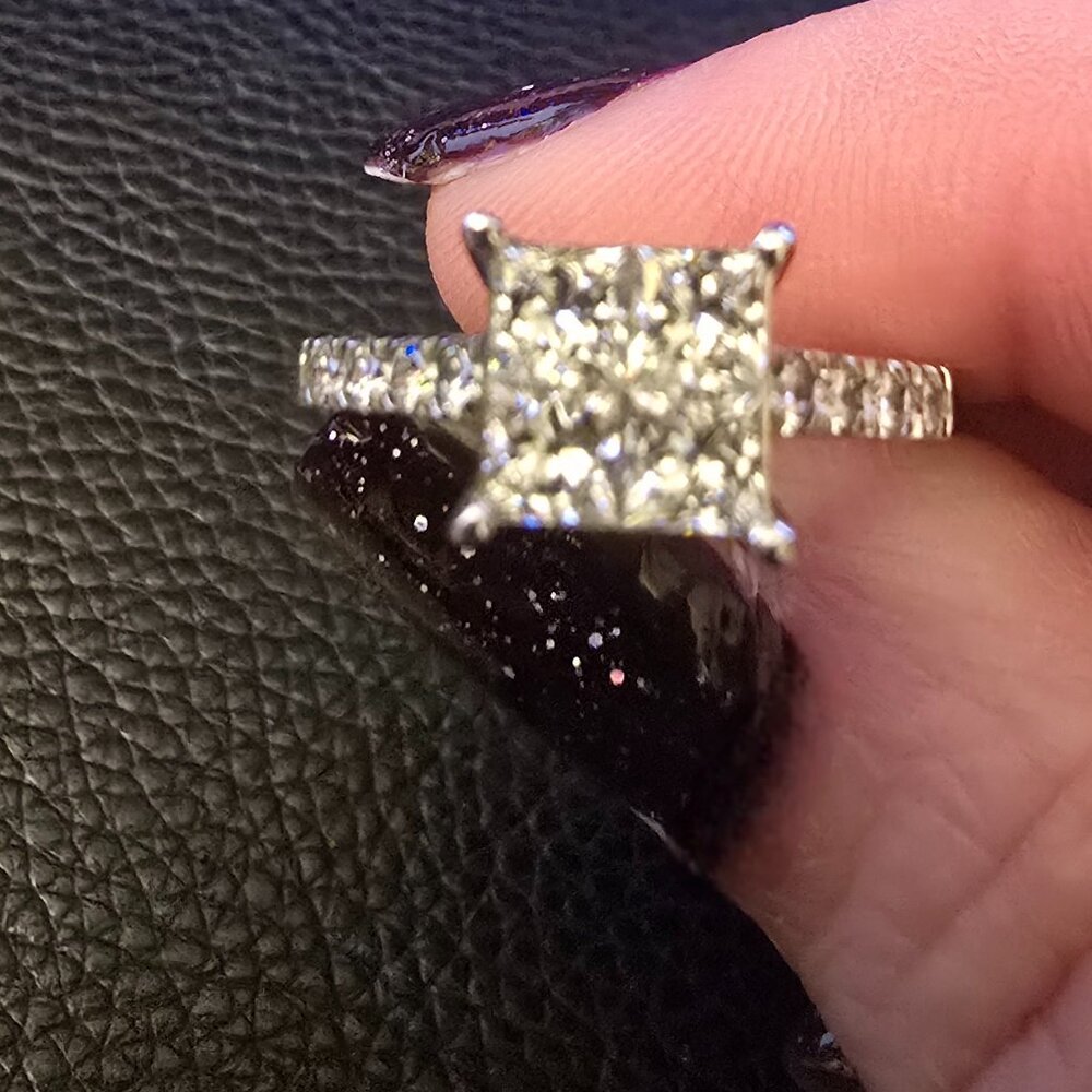 Diamond 1.25CTW sterling silver ring size 9